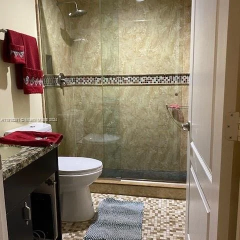 1068 Twin Branch Ln, Weston FL 33326