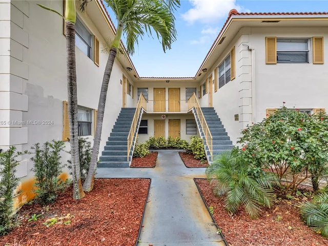 3090 Coral Springs Dr # 4, Coral Springs FL 33065