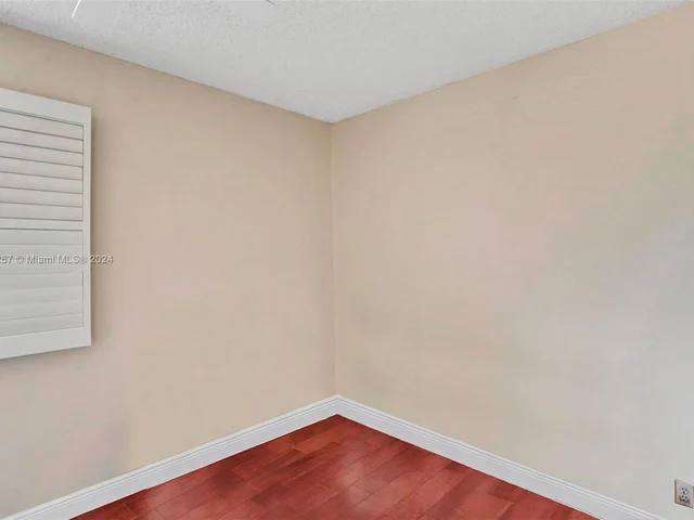 1602 Coronado Rd # 33, Weston FL 33327