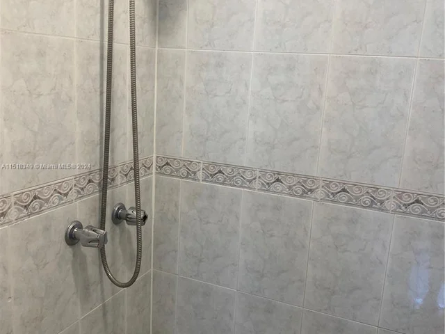 13360 SW 43rd St # 1, Miami FL 33175