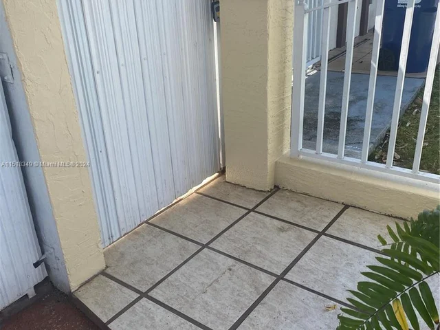 13360 SW 43rd St # 1, Miami FL 33175