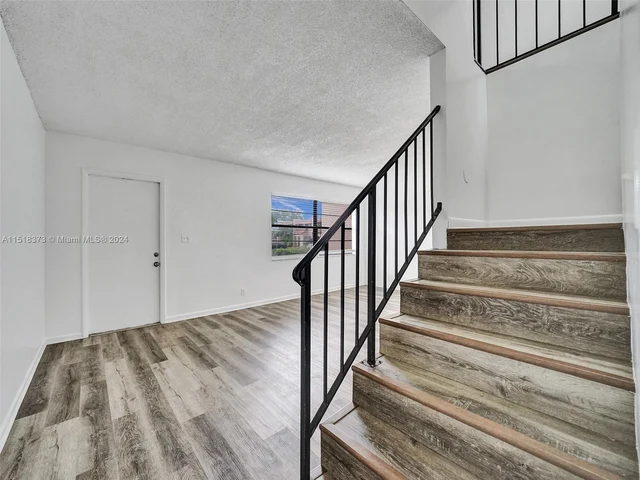 33 Toledo Ct # 35, Davie FL 33324