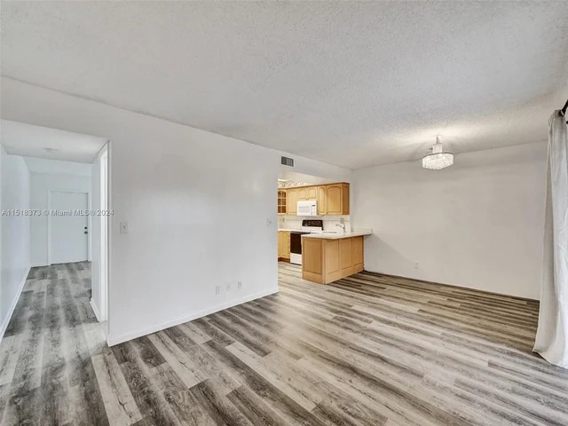 33 Toledo Ct # 35, Davie FL 33324