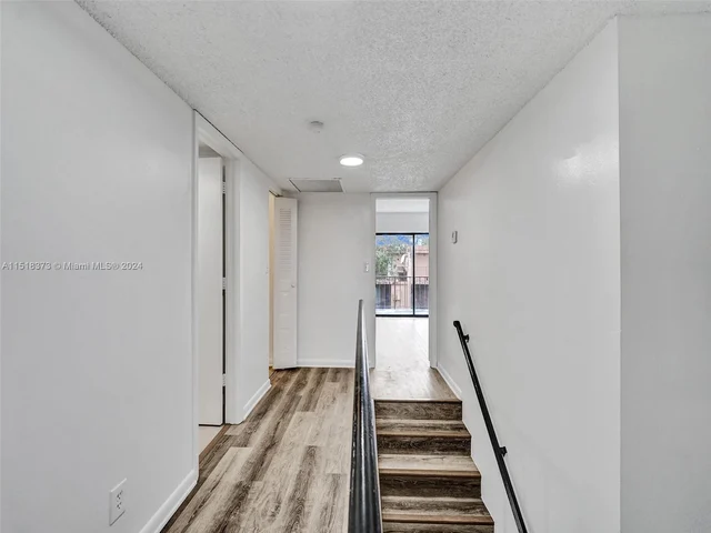 33 Toledo Ct # 35, Davie FL 33324