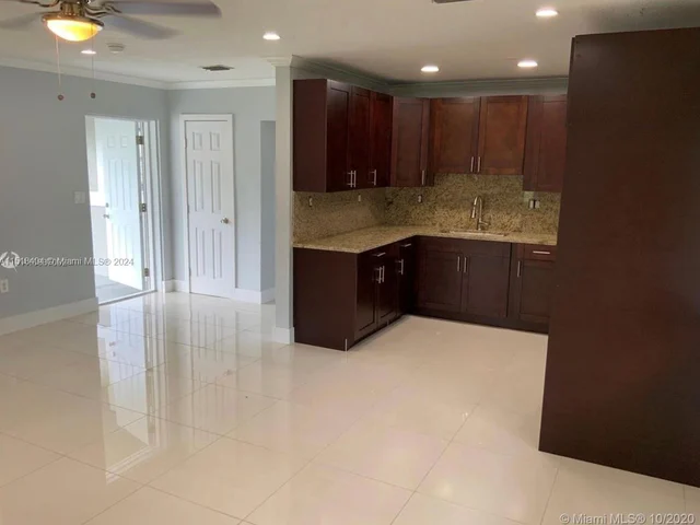 1106 NW 18th Ct, Fort Lauderdale FL 33311