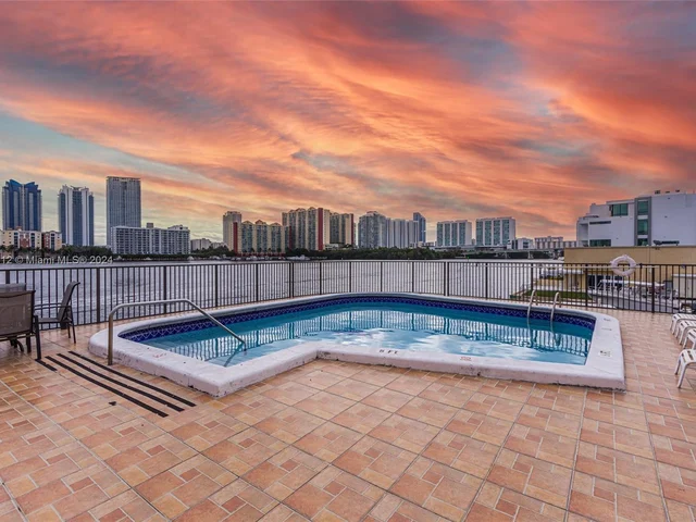 4000 NE 168th St # 106A, North Miami Beach FL 33160