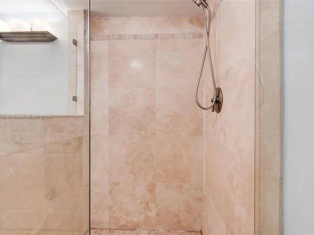 4000 NE 168th St # 106A, North Miami Beach FL 33160