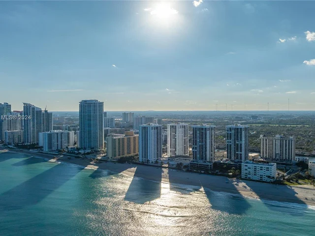 2401 S Ocean Dr # 1106, Hollywood FL 33019