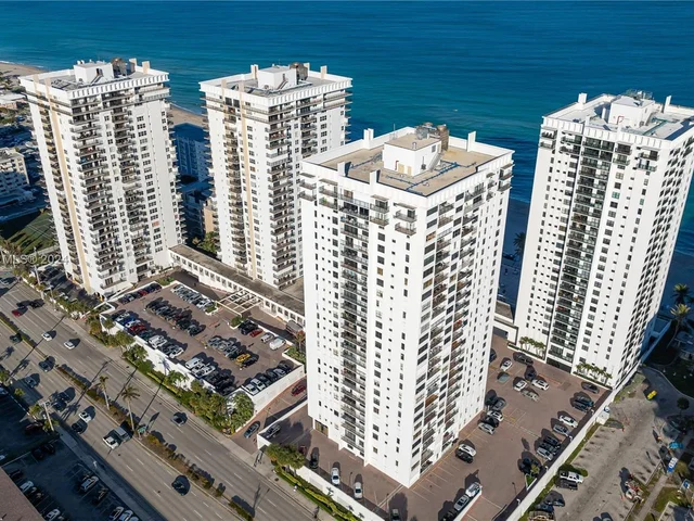 2401 S Ocean Dr # 1106, Hollywood FL 33019