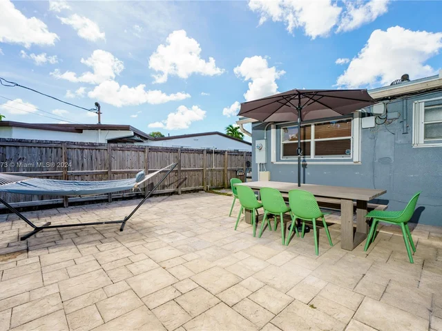 3421 SW 13th Ct, Fort Lauderdale FL 33312