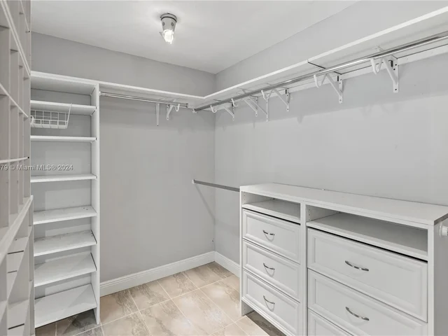 10337 SW 118th St, Miami FL 33176