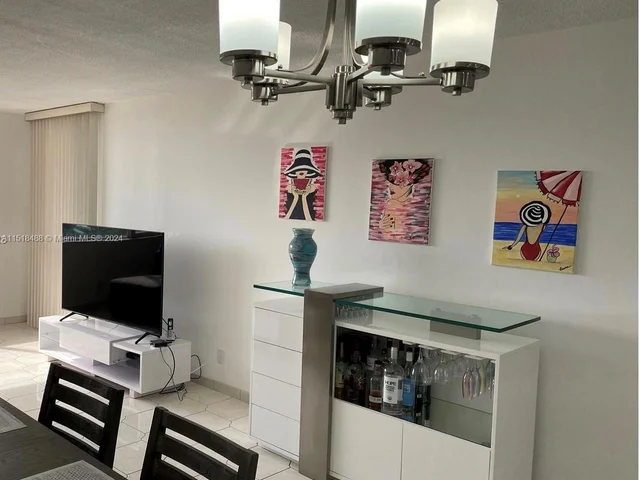 3180 S Ocean Dr # 1021, Hallandale Beach FL 33009