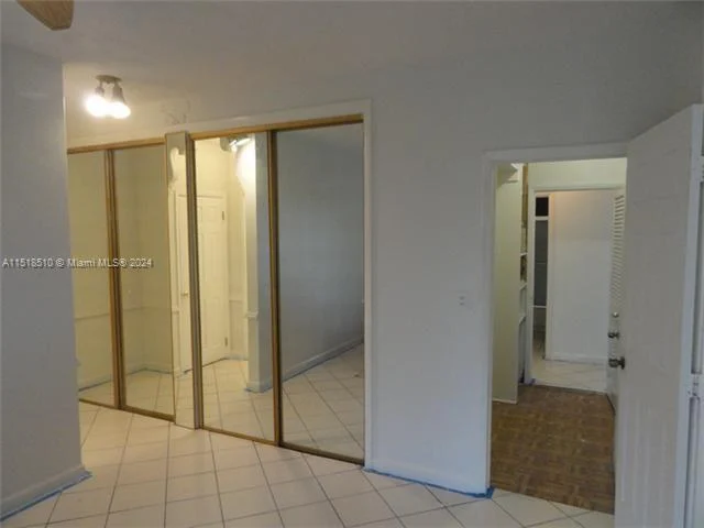 1600 NE 114th St # 302, Miami FL 33181