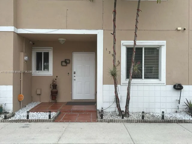 13916 SW 172nd Ln # 13916, Miami FL 33177