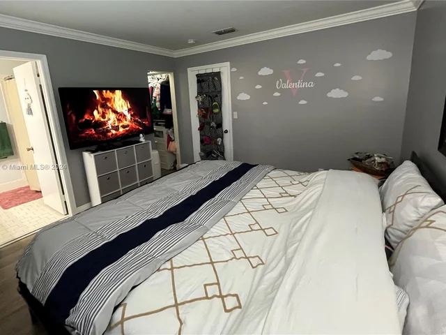 13916 SW 172nd Ln # 13916, Miami FL 33177