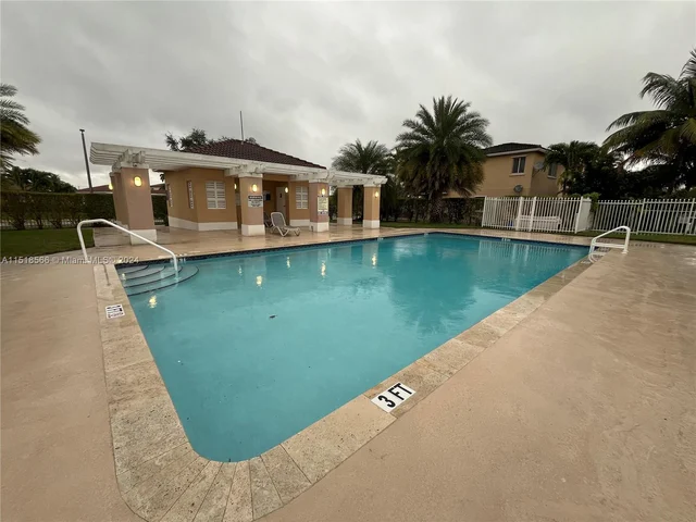 13916 SW 172nd Ln # 13916, Miami FL 33177