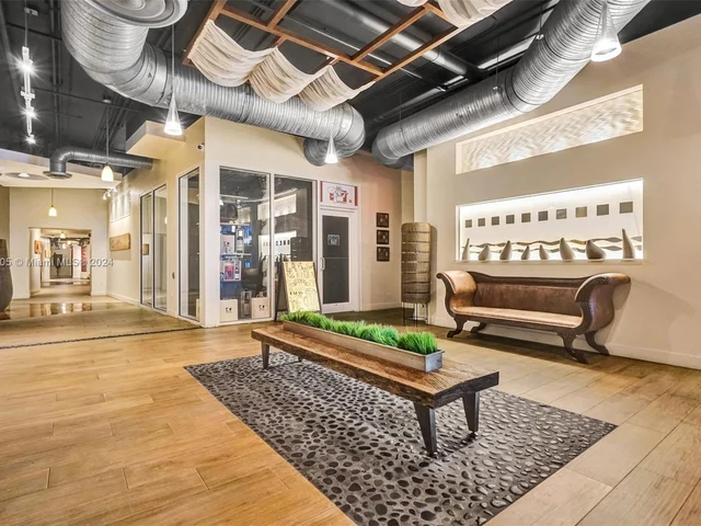 10 SW South River Dr # 1107, Miami FL 33130