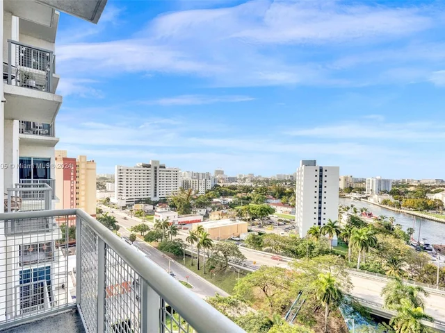 10 SW South River Dr # 1107, Miami FL 33130