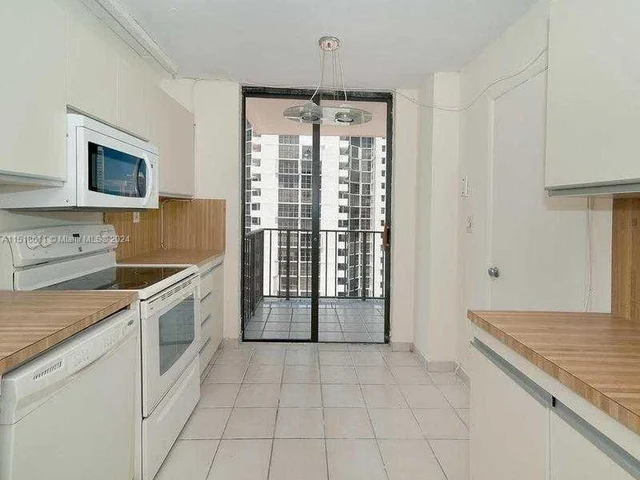 18151 NE 31st Ct # 1202, Aventura FL 33160