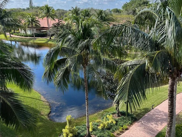 16135 Emerald Estates Dr # 462, Weston FL 33331