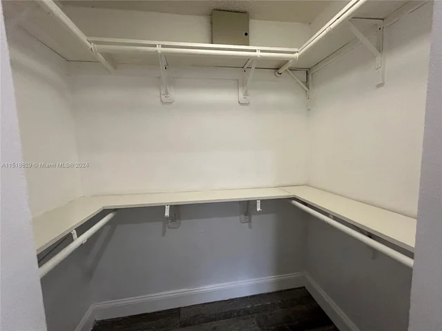 11510 SW 34th Ln, Miami FL 33165