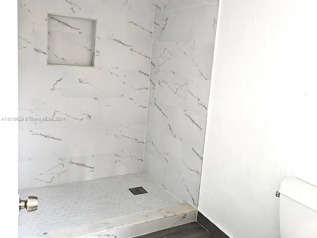 11510 SW 34th Ln, Miami FL 33165