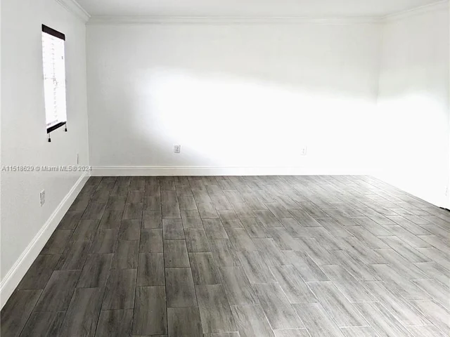 11510 SW 34th Ln, Miami FL 33165