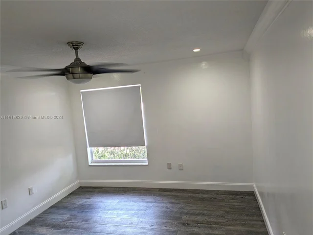 11510 SW 34th Ln, Miami FL 33165