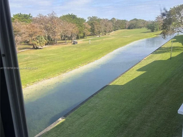 8105 NW 61st St # A301, Tamarac FL 33321