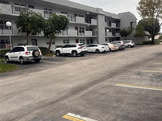 8105 NW 61st St # A301, Tamarac FL 33321