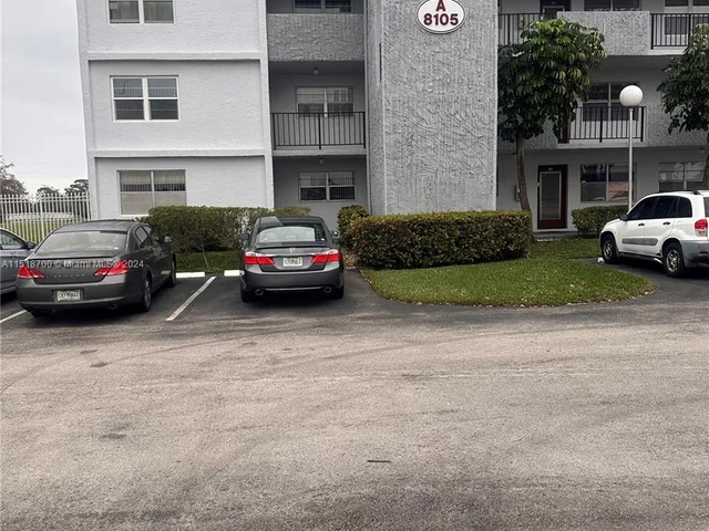 8105 NW 61st St # A301, Tamarac FL 33321
