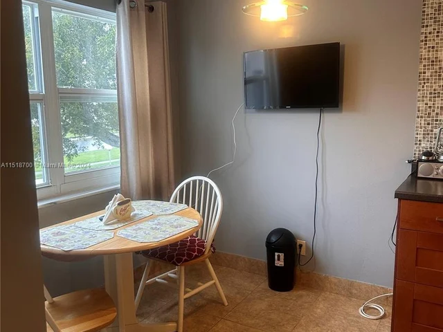 8105 NW 61st St # A301, Tamarac FL 33321