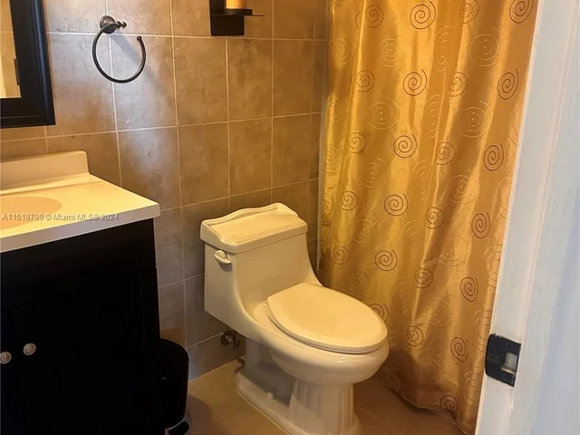 8105 NW 61st St # A301, Tamarac FL 33321