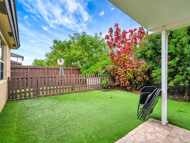 4173 NE 20th St, Homestead FL 33033