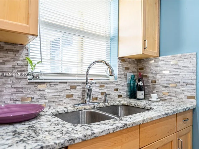 3601 S Ocean Blvd # 406, South Palm Beach FL 33480