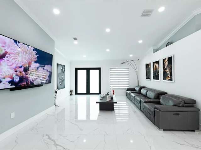 20230 SW 320th St, Homestead FL 33030