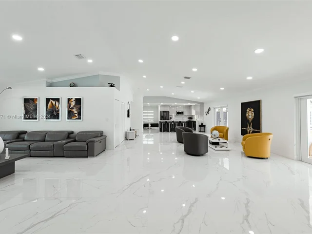 20230 SW 320th St, Homestead FL 33030