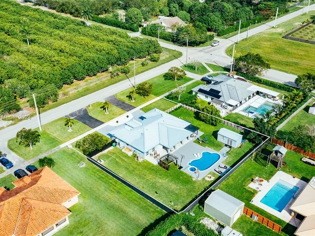 20230 SW 320th St, Homestead FL 33030