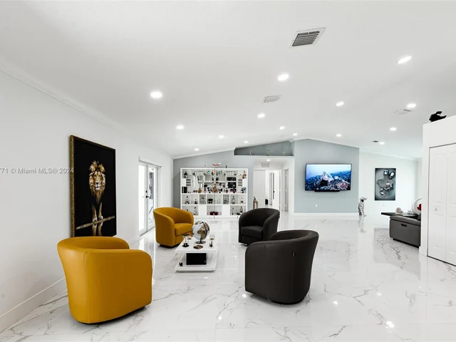 20230 SW 320th St, Homestead FL 33030