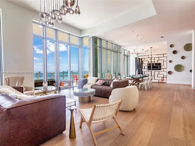 2900 NE 7th Ave # 5002, Miami FL 33137