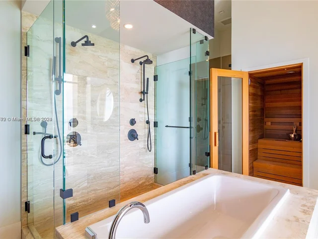 2900 NE 7th Ave # 5002, Miami FL 33137