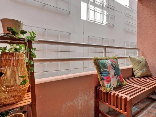 2801 Florida Ave # 236, Miami FL 33133