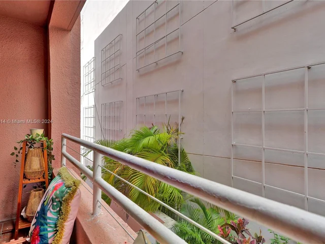 2801 Florida Ave # 236, Miami FL 33133