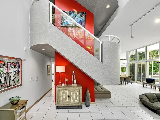 4994 Hammock Lake Dr, Coral Gables FL 33156