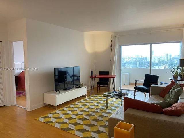 3 Island Ave # 10B, Miami Beach FL 33139