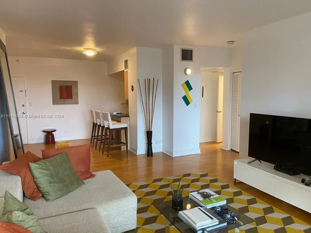 3 Island Ave # 10B, Miami Beach FL 33139