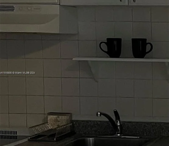 1340 Lincoln Rd # 409, Miami Beach FL 33139