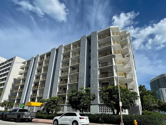 1340 Lincoln Rd # 409, Miami Beach FL 33139