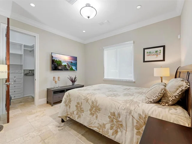 21500 SW 232nd St, Homestead FL 33031