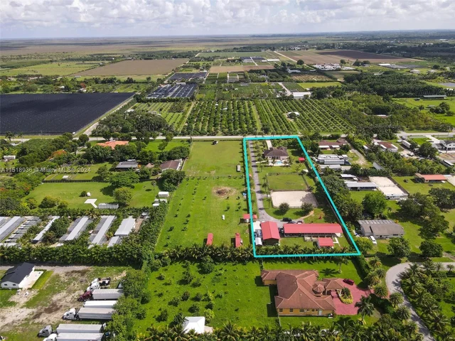 21500 SW 232nd St, Homestead FL 33031